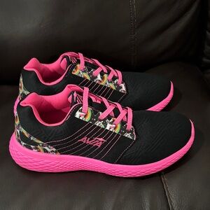 Avia big kids Sneakers Black and Pink